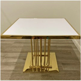 ‘Mia’ Gold table