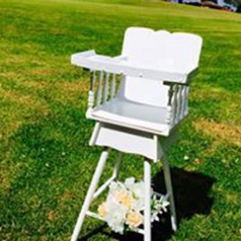 Vintage Baby high chair (white)